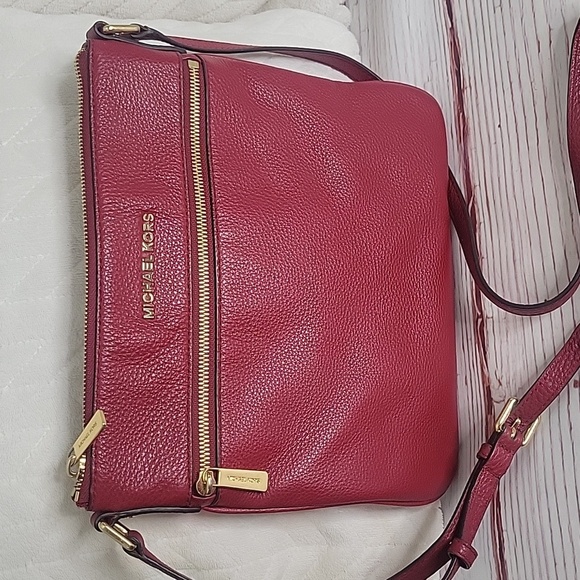 MICHAEL Michael Kors Red Leather  Crossbody Bag - Picture 8 of 8
